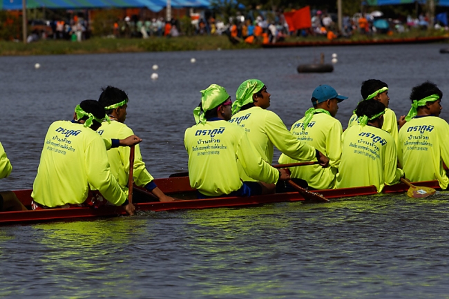 Phimai boat races-2013-043